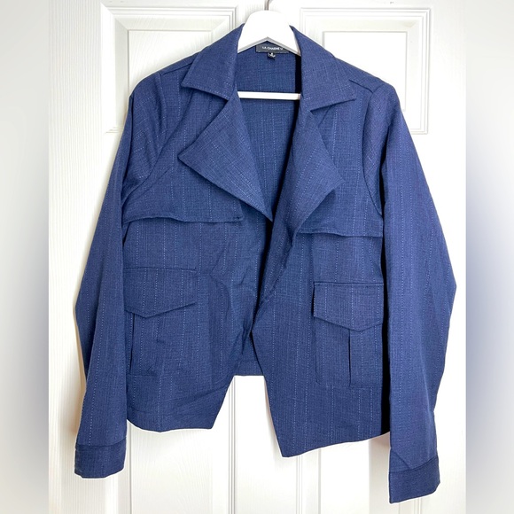 Navy Blazer - Picture 2 of 4